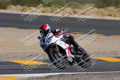 media/Oct-08-2022-SoCal Trackdays (Sat) [[1fc3beec89]]/Turn 10 (945am)/